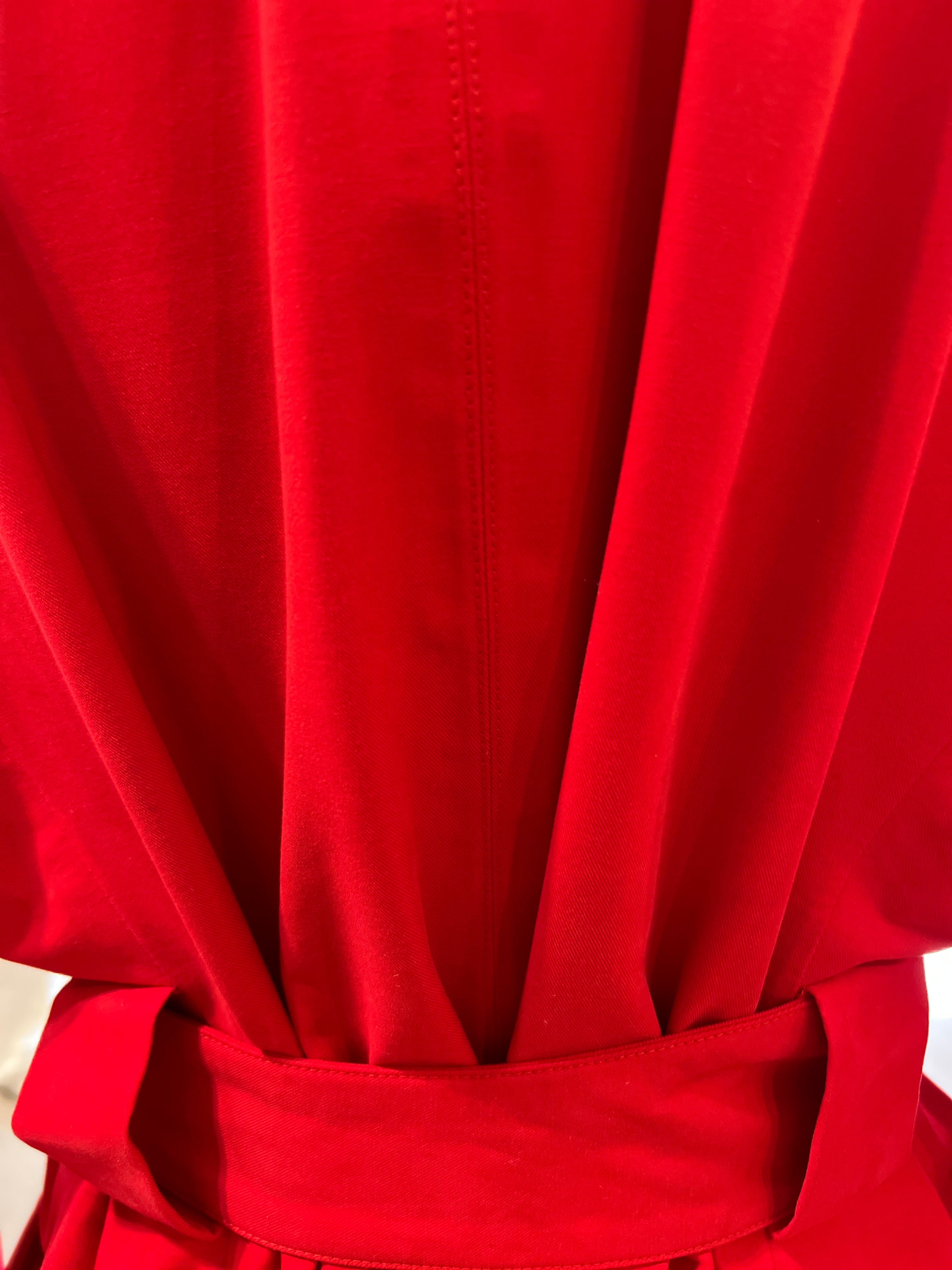 Il cappotto impermeabile elegante urbano rosso Riding