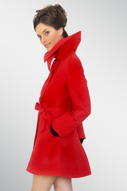 Il cappotto impermeabile elegante urbano rosso Riding