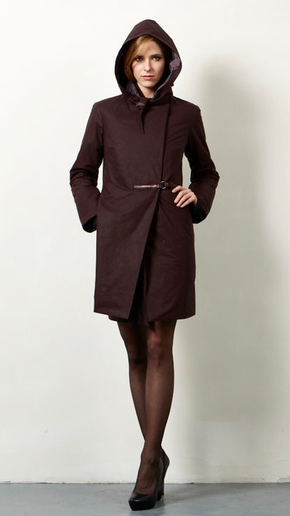 Il cappotto elegante invernale impermeabile bordeaux Proud