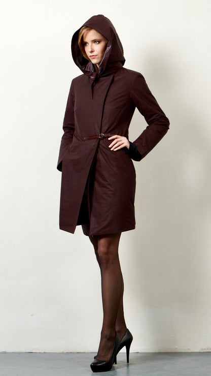 Il cappotto elegante invernale impermeabile bordeaux Proud