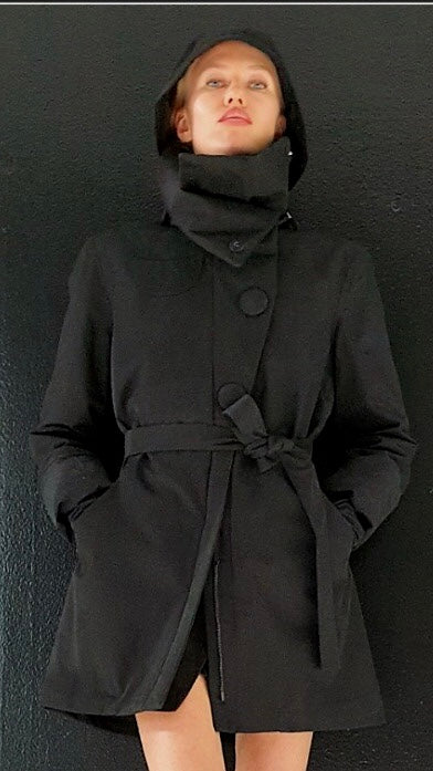 Il cappotto impermeabile elegante urbano nero Riding